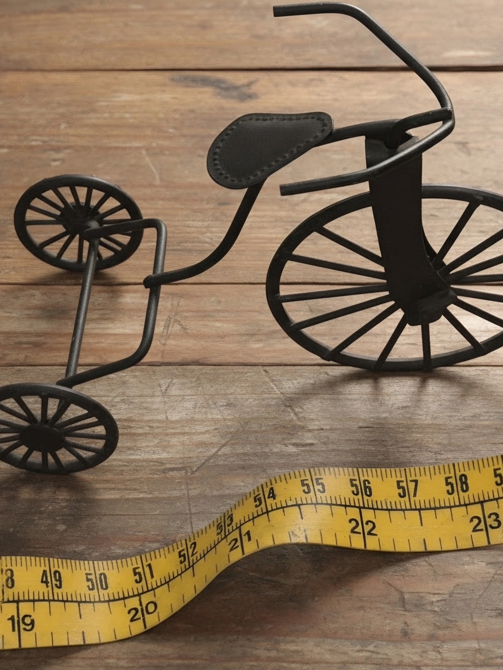 Vintage miniature tricycle 4 inch